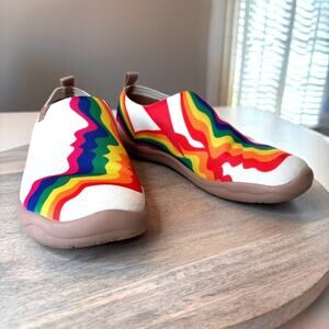 UIN Toledo Rainbow Art Slip On Shoes Women's Size 8.5 EU 40 Canvas Comfort